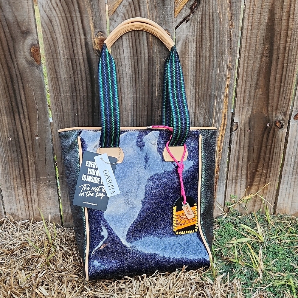 Conuela Chica Tote NWT